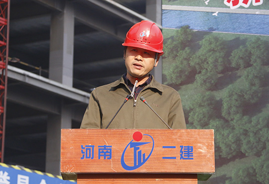 华亿(中国)一站式服务平台副总工程师、守拙园项目经理李陆军作项目经验分享交流