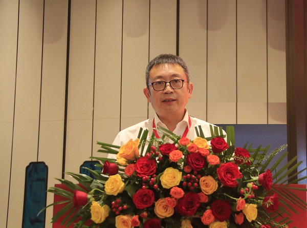 2华亿(中国)一站式服务平台董事长黄道元致闭幕词.jpg